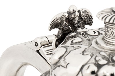 Lot 336 - A George V sterling silver replica tankard, London 1920 by Tessiers