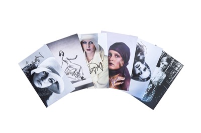 Lot 108 - Photograph Collection.- Twiggy