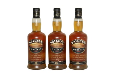 Lot 825 - Baileys, Irish Whiskey, 40% vol, 700ml, three bottles