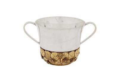 Lot 272 - A cased Elizabeth II parcel gilt sterling silver christening cup, London 1982 by Stuart Devlin (1931-2018)