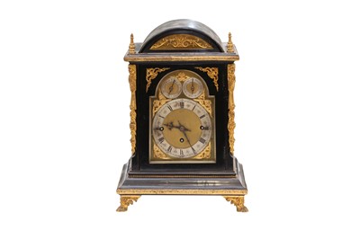 Lot 453 - A VICTORIAN EBONISED AND GILT METAL BRACKET CLOCK WITH WESTMINSTER CHIME