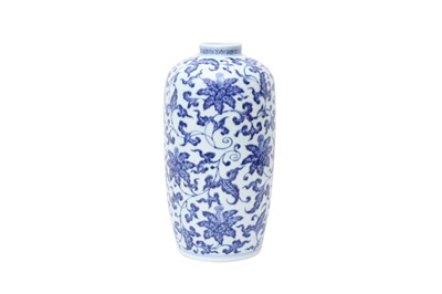 Lot 647 - A CHINESE BLUE AND WHITE 'LILIES' VASE