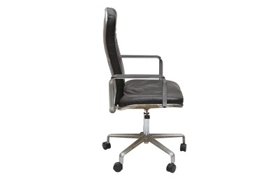 Lot 304 - FREDERICK SCOTT (BRITISH 1942-2001) FOR HILLE INTERNATIONAL