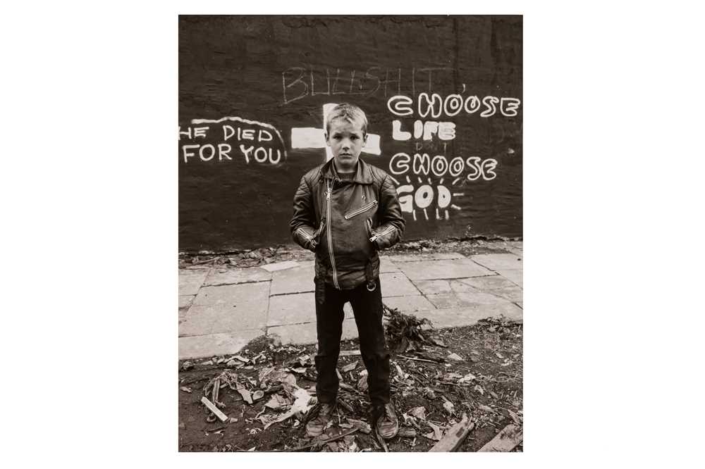 Lot 210 - Ian Macdonald (b.1946)