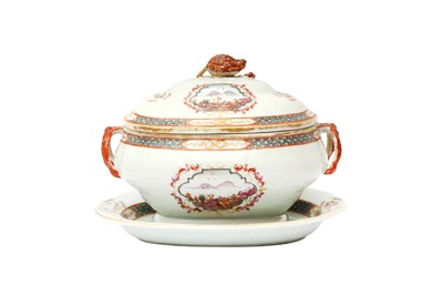 Lot 6 - A CHINESE EXPORT SAUCE TUREEN AND DISH
