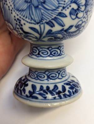 Lot 12 - A CHINESE BLUE AND WHITE GOBLET