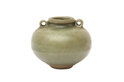 Lot 842 - A CHINESE LONGQUAN CELADON-GLAZED JARLET