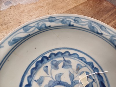 Lot 54 - A CHINESE BLUE AND WHITE BOWL