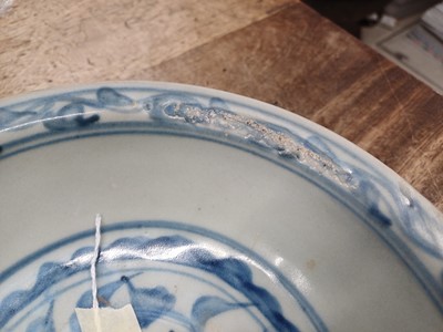 Lot 54 - A CHINESE BLUE AND WHITE BOWL
