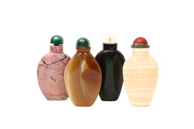 Lot 921 - FOUR CHINESE HARDSTONE SNUFF BOTTLES