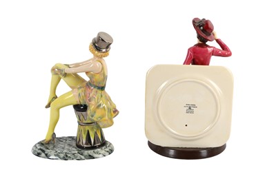Lot 164 - A KEVIN FRANCES MARLENE DIETRICH CERAMIC FIGURE