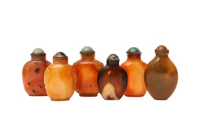 Lot 924 - SIX AGATE SNUFF BOTTLES