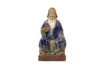 Lot 84 - A LARGE CHINESE SHIWAN POTTERY FIGURE OF AN OFFICIAL