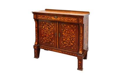 Lot 419 - A 19TH CENTURY DUTCH MARQUETRY CABINET