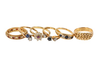 Lot 2 - A GROUP OF 18CT GOLD RINGS