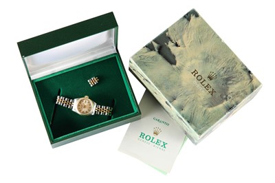 Lot 52 - A LADIES ROLEX OYSTER PERPETUAL-DATE BRACELET WATCH