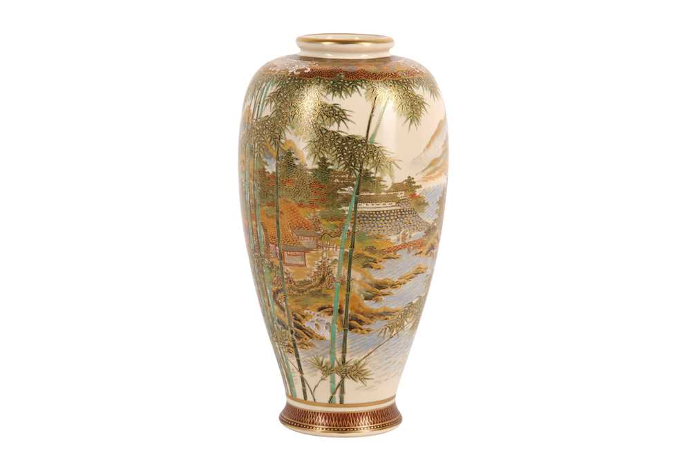 Lot 281 - A JAPANESE SATSUMA VASE, 20TH CENTURY