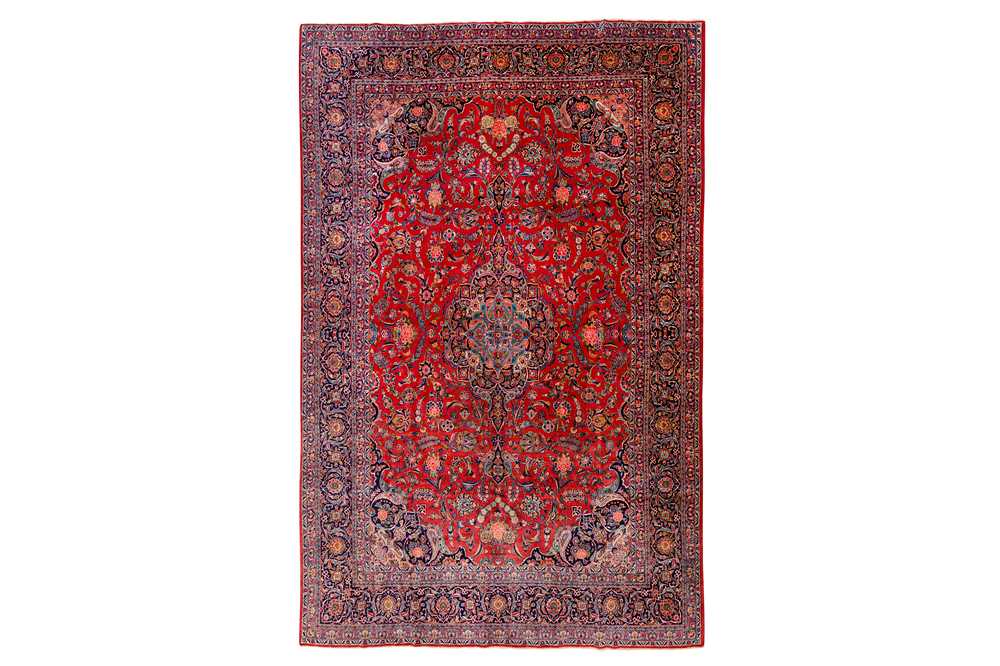 Lot 75 - A FINE KASHAN CARPET, CENTRAL PERSIA