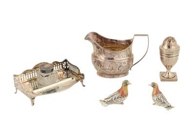 Lot 20 - A MIXED GROUP OF STERLING SILVER HOLLOWARE