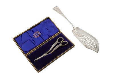 Lot 67 - A Victorian sterling silver fish slice, London 1843 by George Adams of Chawner and Co