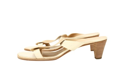 Lot 243 - Hermes Cream H Heeled Mule - Size 40