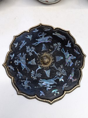 Lot 277 - A CHINESE MOTHER OF PEARL-INLAID LACQUERED MIRROR