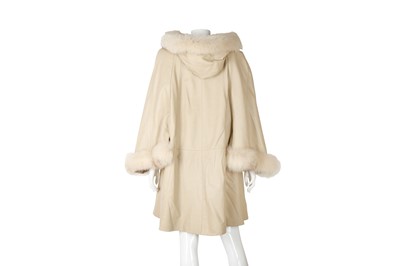 Lot 18 - Bessimo Beige Leather Hooded Cape Coat - Size L