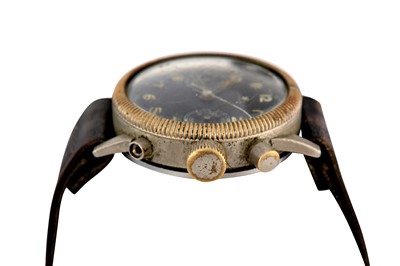 Lot 11 - WWII ERA TUTIMA GLASHUTTE PILOTS CHRONOGRAPH WRISTWATCH