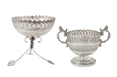 Lot 210 - An early 20th century Iraqi unmarked silver twin handled bowl, Baghdad circa 1920