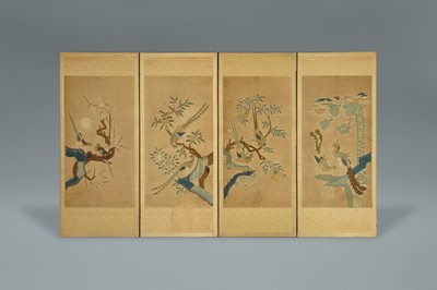 Lot 101 - A RARE PAIR OF KOREAN EMBROIDERED 'SUN AND MOON, BIRDS AND FLOWERS' SCREENS