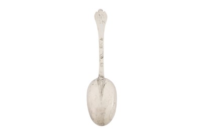 Lot 463 - A Queen Anne provincial Britannia standard silver spoon, Exeter 1702 by John Elston I (died 1732-33)