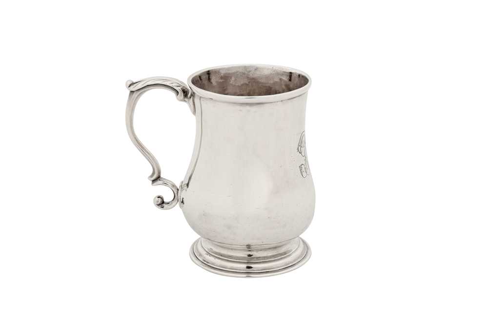 Lot 414 - A George III sterling silver small mug, London 1768 by Henry Green and Charles Aldridge