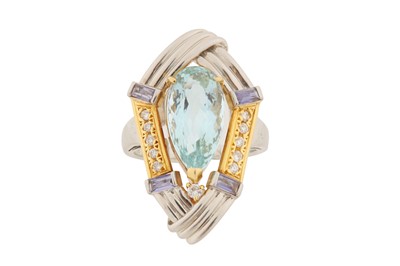 Lot 207 - AN AQUAMARINE AND DIAMOND COCKTAIL RING