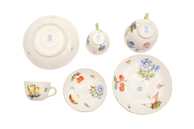 Lot 218 - A HEREND 'FRUITS AND FLOWERS' PATTERN PORCELAIN TEA SET