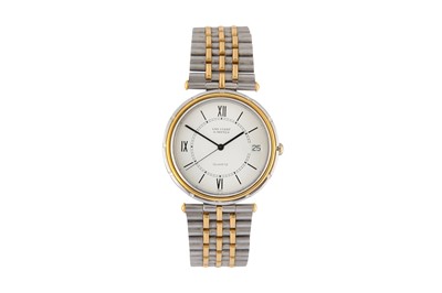 Lot 55 - A VAN CLEEF & ARPELS DRESS WATCH 

Van Cleef & Arpels La Collection watch