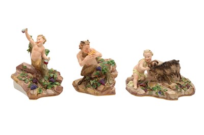 Lot 203 - THREE PARTS OF A LARGE MEISSEN PORCELAIN TABLE CENTREPIECE, 19TH CENTURY