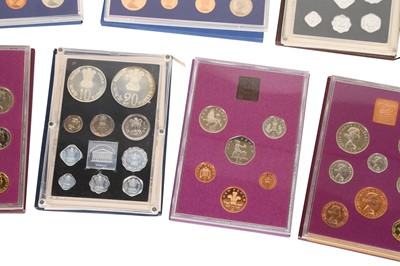 Lot 131 - A COLLECTION OF BRITISH PROOF COIN SETS