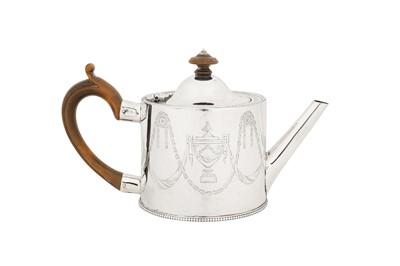 Lot 432 - A George III sterling silver teapot, London 1775 by Walter Brind