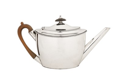 Lot 433 - A George III sterling silver teapot, London 1788 by John Scofield (reg. 13th Jan 1778)