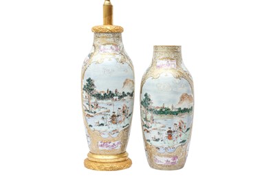 Lot 54 - A FINE PAIR OF CHINESE EXPORT 'EUROPEAN HUNTING SCENE' VASES
