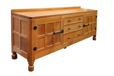 Lot 1 - ROBERT ‘MOUSEMAN’ THOMPSON (BRITISH 1876-1955)