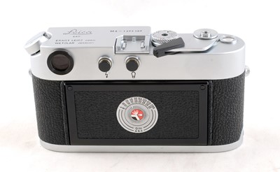 Lot 318 - Chrome Leica M4 Body in Maker's Original Box.