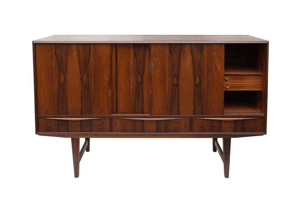Lot 240 - E.W. BACH FOR SEJLING SKABE, DENMARK