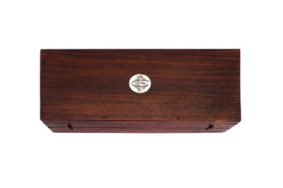 Lot 218 - λ A COMMEMORATIVE SILVER AND GOLD-MOUNTED PICHANGATTI DAGGER AND ITS SHEATH