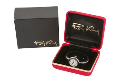 Lot 121 - LADIES' STERLING SILVER MECHANICAL BANGLE WATCH BY ROY KING, C.1975