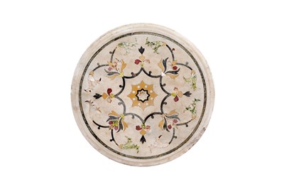 Lot 268 - A MUGHAL PIETRA DURA WHITE MARBLE ARCHITECTURAL ROUNDEL