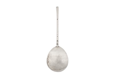 Lot 482 - A Charles I sterling silver slip top spoon, London circa 1635 by Richard Crosse (active circa 1632-42)