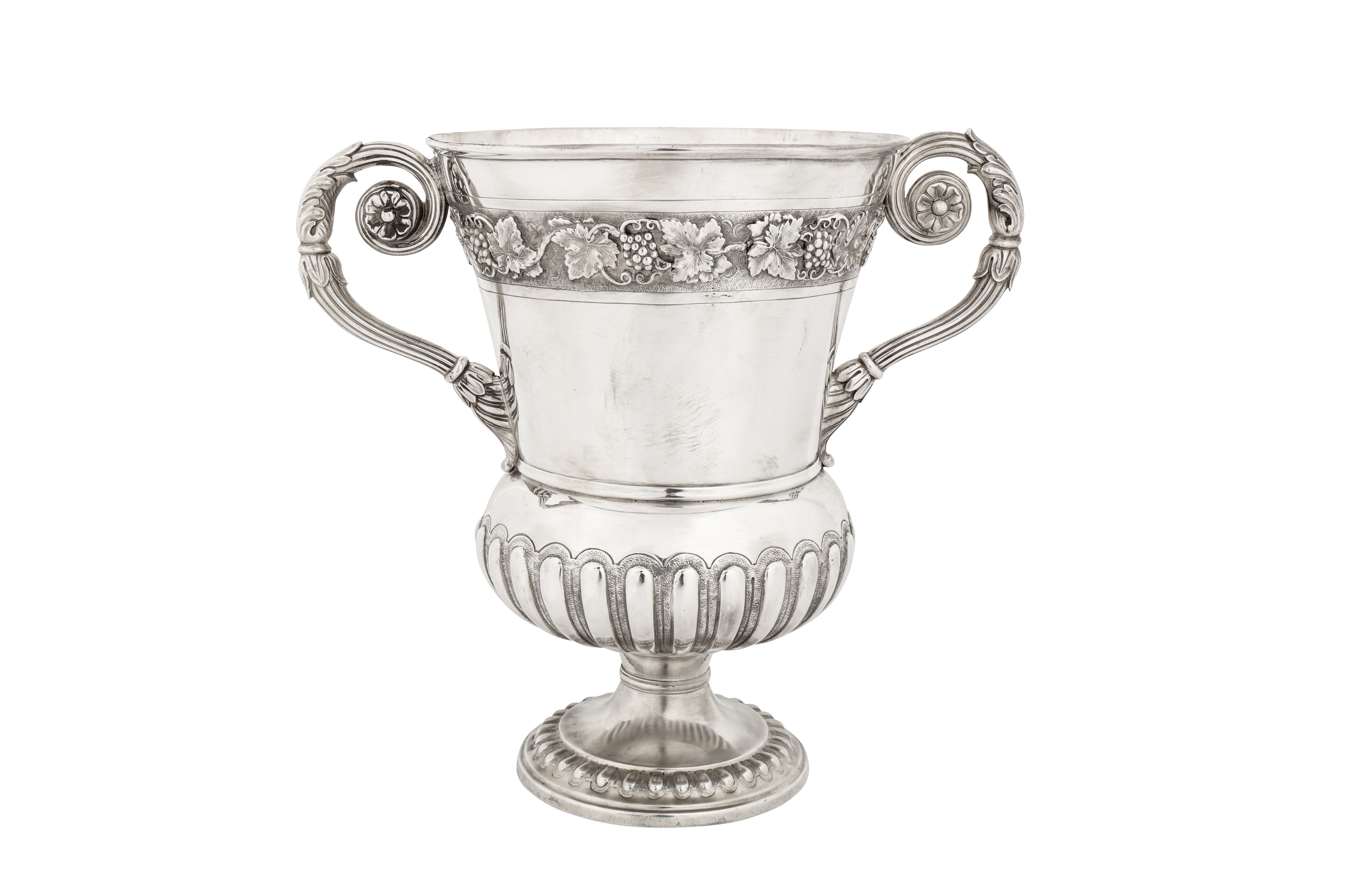 Lot 332 - An Edwardian sterling silver wine cooler,