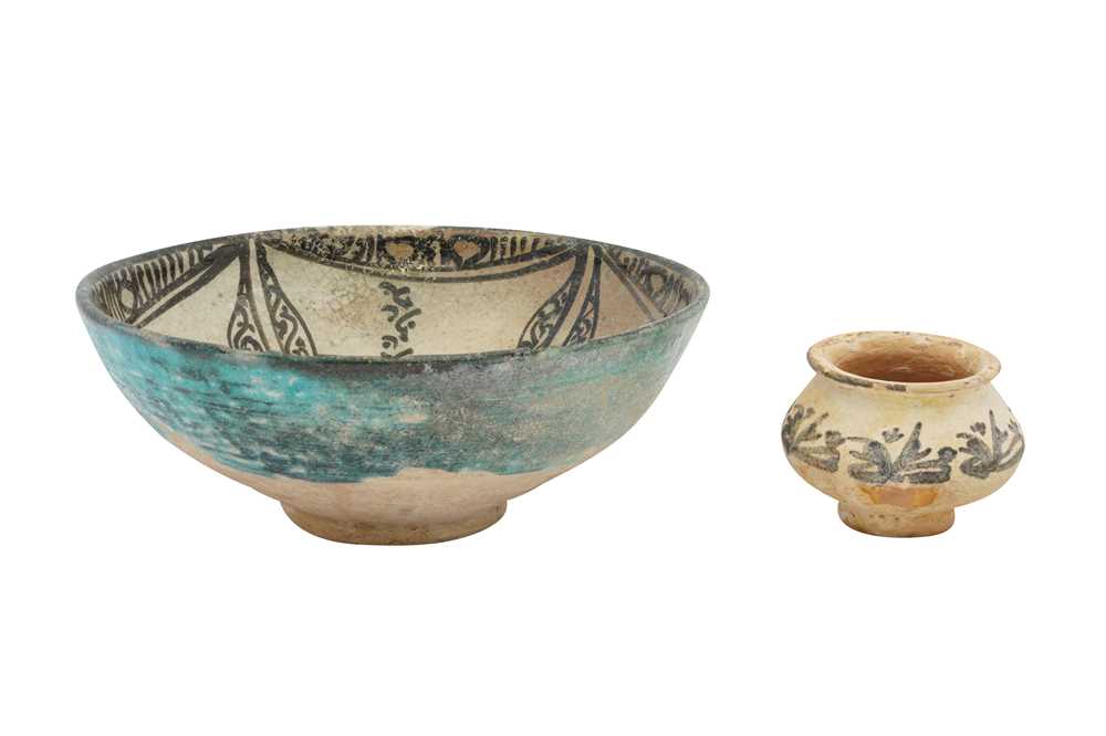 Lot 16 - TWO BLACK-PAINTED MEDIEVAL IRANIAN POTTERY VESSELS