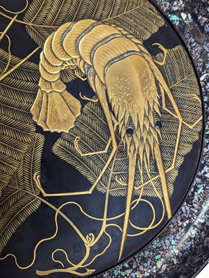 Lot 998 - A JAPANESE LACQUER 'CRUSTACEANS' OFFERING DISH